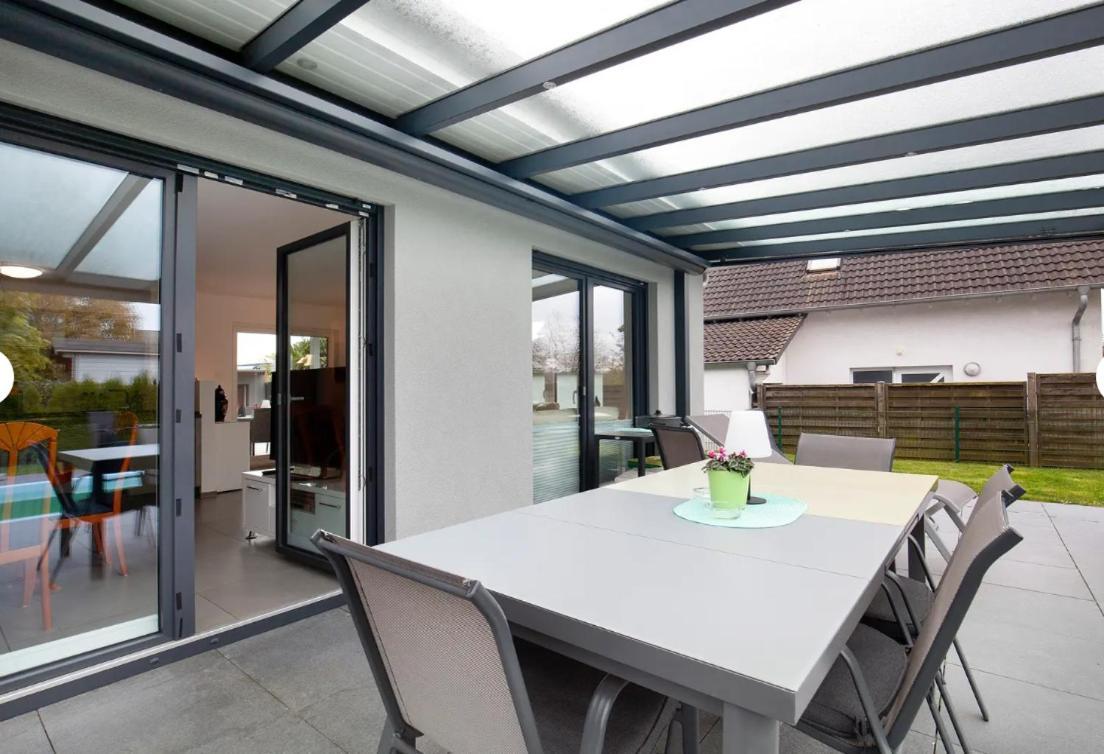 Grosszuegige Unterkunft Mit Terrasse Oberbrechen Exterior foto